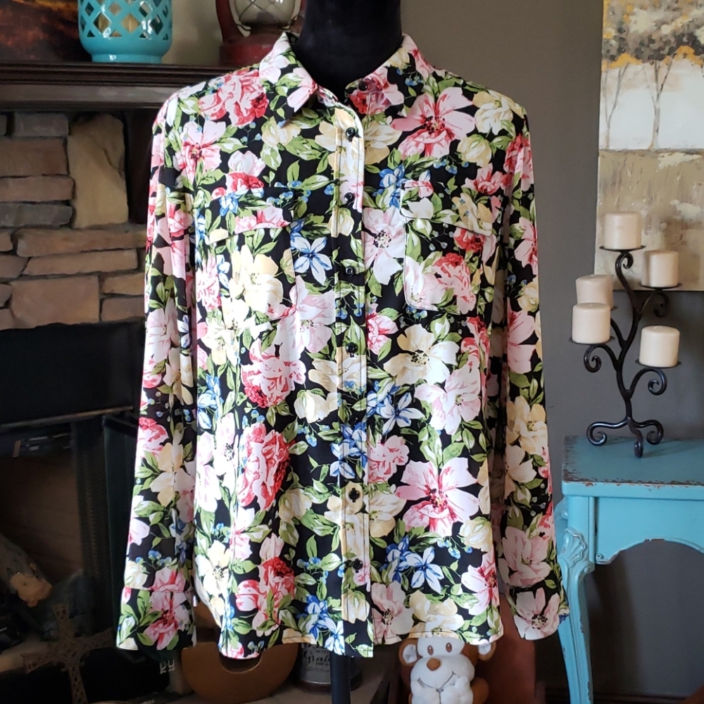 Long sleeved Floral Blouse